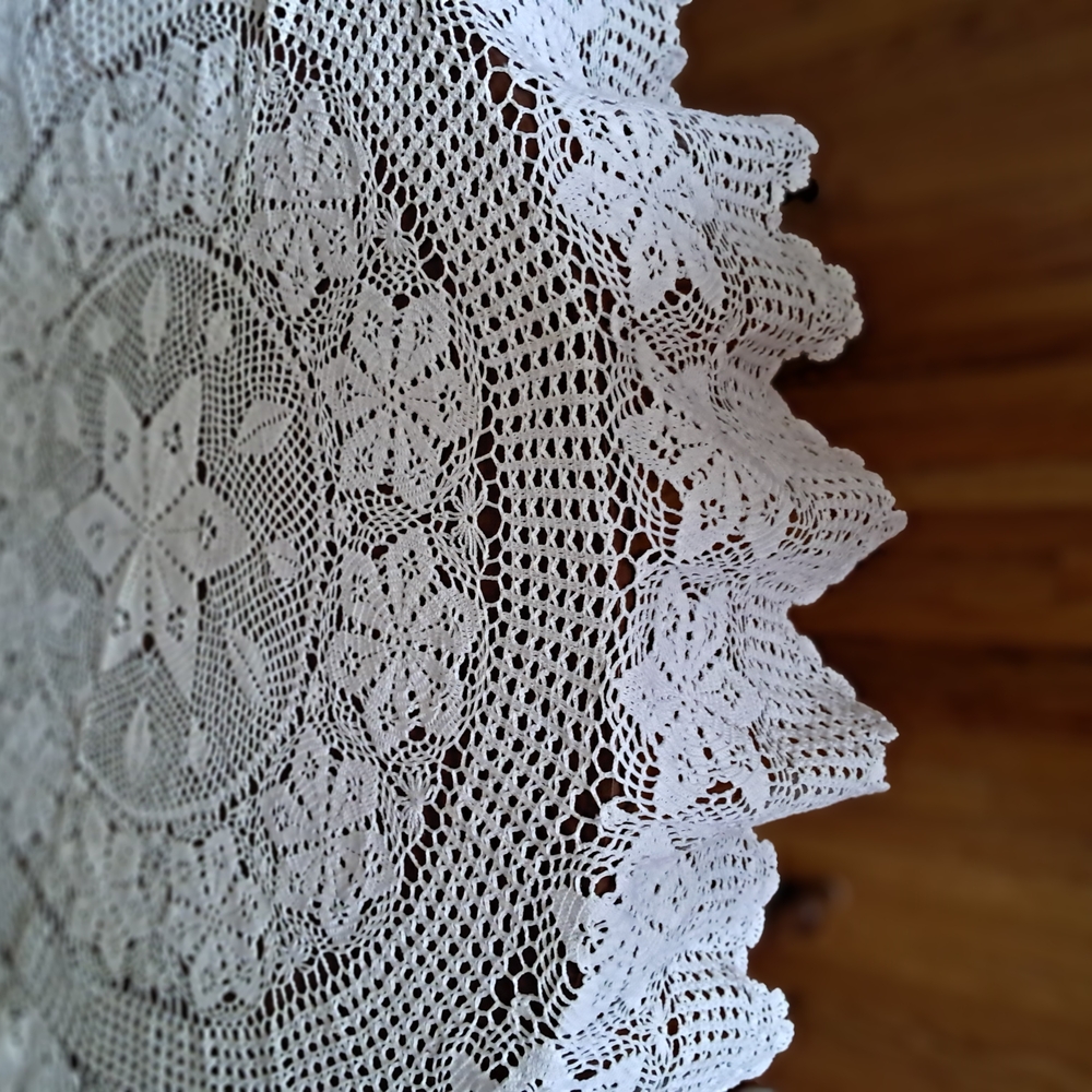 Vintage Crochet Round Table Cloth
